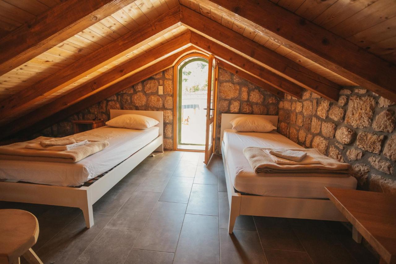River Huts Zrmanja Obrovac Kültér fotó