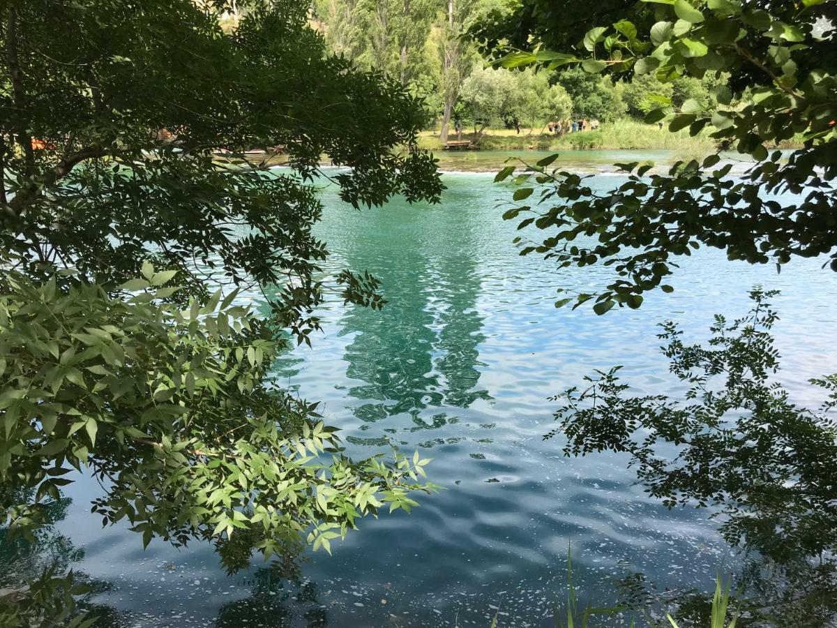 River Huts Zrmanja Obrovac Kültér fotó